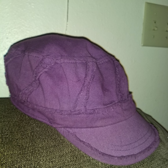 Spring/fall hats - Picture 5 of 6